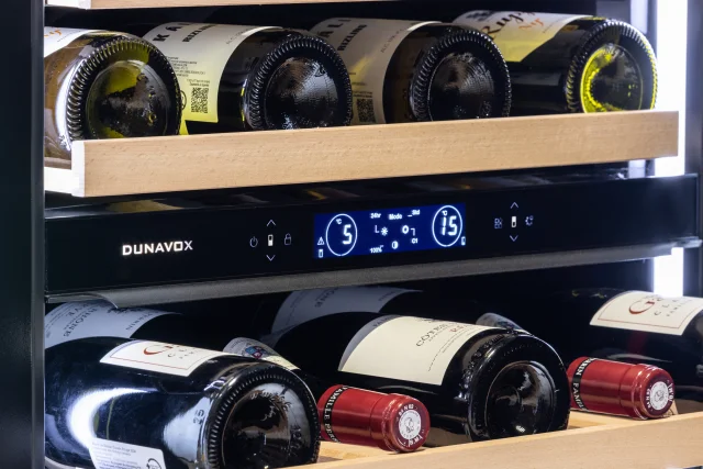 DUNAVOX HORIZON-44